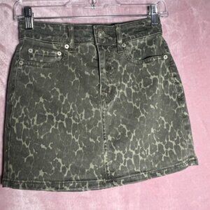 Womens American Eagle Camo Stretch Skirt Size 00